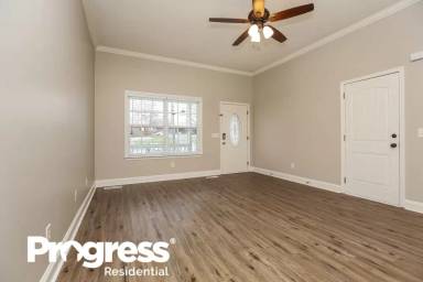 Main picture of 101 Larkin Springs Rd