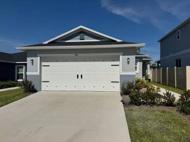 Main picture of 922 Birch Dr