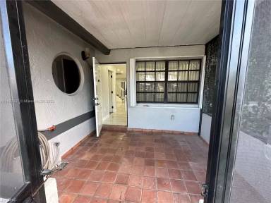Main picture of 15541 SW 111th Ter
