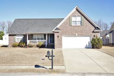 Main picture of 345 Hogart St