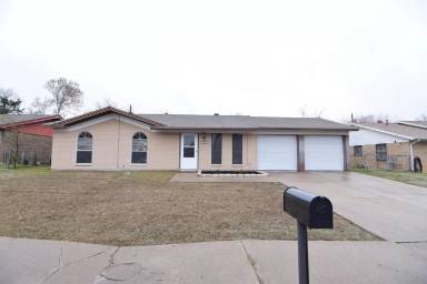Main picture of 608 S 23rd St