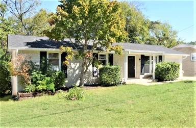 Main picture of 3313 Niagara Dr