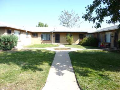 Main picture of 614 S Pecos St