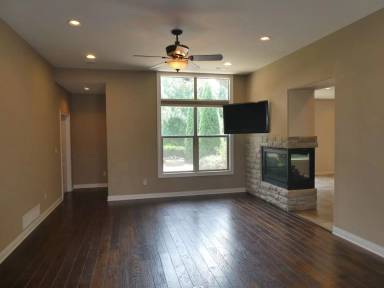 Main picture of 5204 Steeplechase Dr