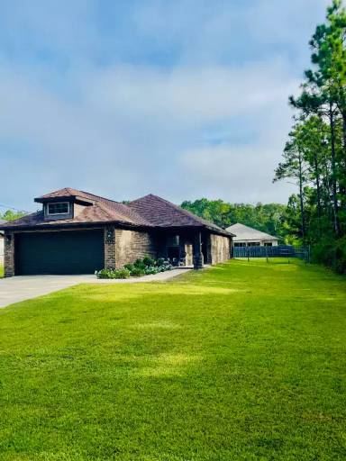 Main picture of 6332 Sweeney Rd