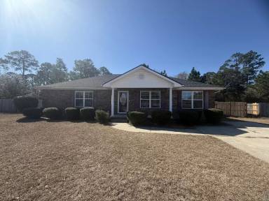 Main picture of 119 Winchester Way SE