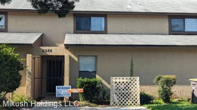 Main picture of 5524 Pinebay Cir S