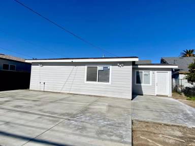 Main picture of 762 Hawthorne Pl