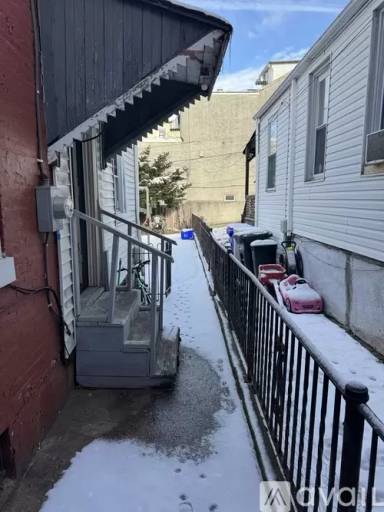 Main picture of 1123 Spruce St