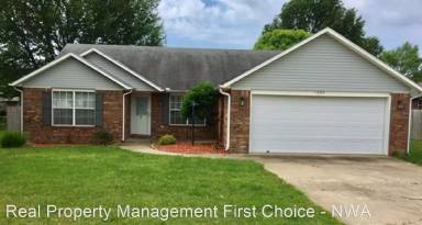 Main picture of 1204 SE 21st St