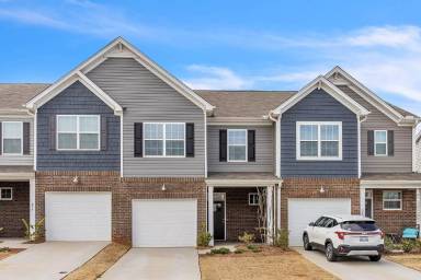 Main picture of 241 E Compass Way
