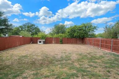 Main picture of 5107 Meridian Farm
