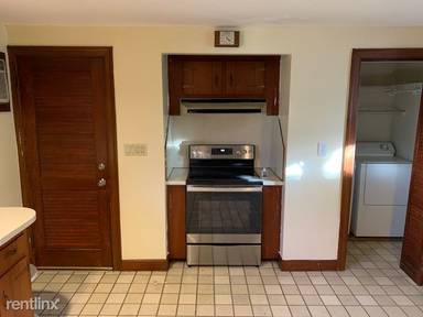 Main picture of 53 Oakland St