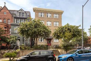 Main picture of 1340 Fairmont St NW