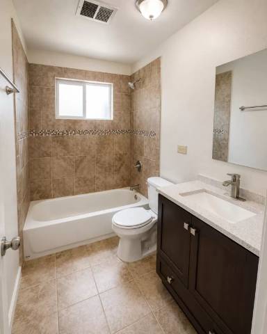 Main picture of 730-740 Moore Street - 740-6