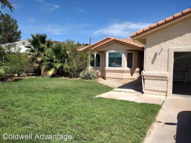 Main picture of 1175 Redwood Tree St