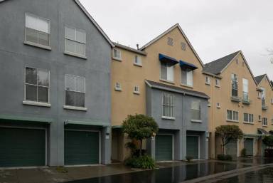 Main picture of 647 Atherton Pl