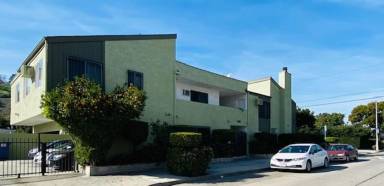 Main picture of 1818 Ripple St