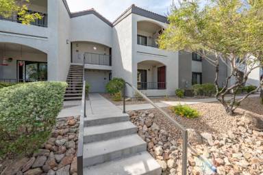 Main picture of Horizons At Seven Hills