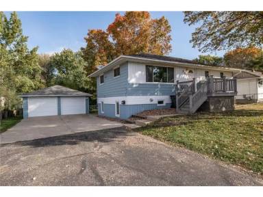 Main picture of 117 21st St SE
