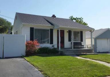 Main picture of 910 E Kensington Ave