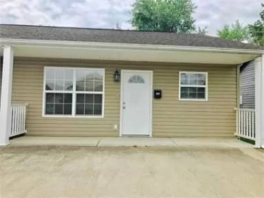 Main picture of 3010 30th St