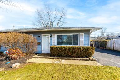 Main picture of 868 Pleasant Dr