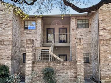 Main picture of 12446 Starcrest Dr