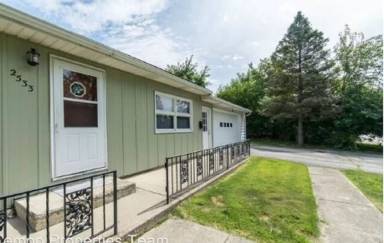 Main picture of 2509 E Eastgate Ln