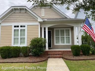 Main picture of 310 Crossandra Ave