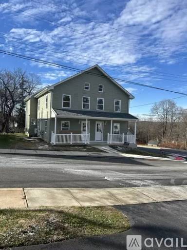 Main picture of 15 Church St