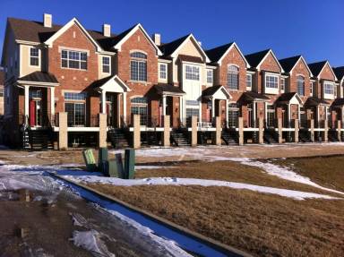 Main picture of 1502 Lakeridge Ct