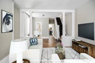 Main picture of 2060 E Monmouth St