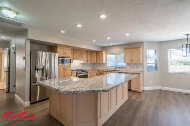 Main picture of 1187 Lizzie Ln