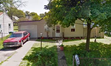 Main picture of 2204 S Vine St