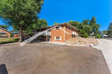 Main picture of 11928 W Independence Ave