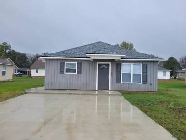 Main picture of 486 Dana Ave