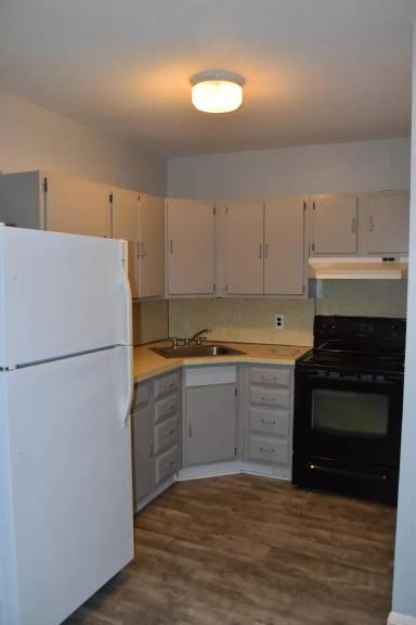 Main picture of 2313 Pine Ave