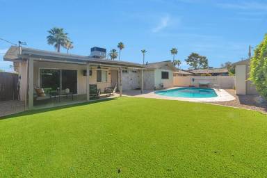 Main picture of 8737 E Plaza Ave