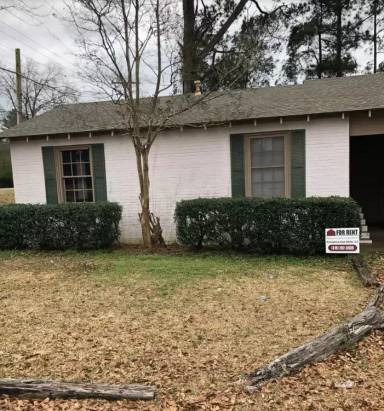 Main picture of 3201 Sutton Dr