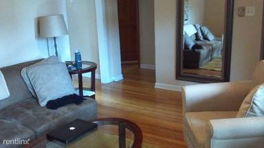 Main picture of 506-18 W Deming Pl