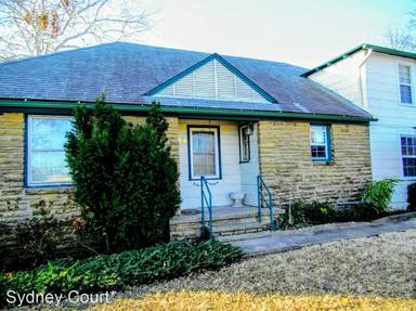 Main picture of 8416 E 19th St