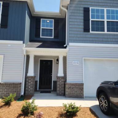 Main picture of 4016 Winding Vine Ln