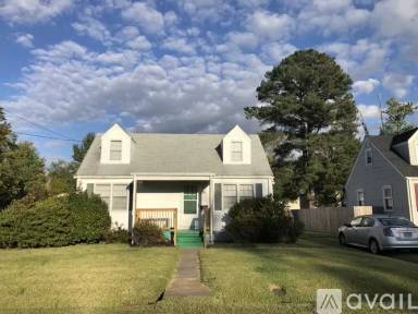 Main picture of 2720 Overbrook Ave