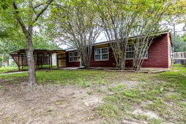 Main picture of 231 Craigmont Ln