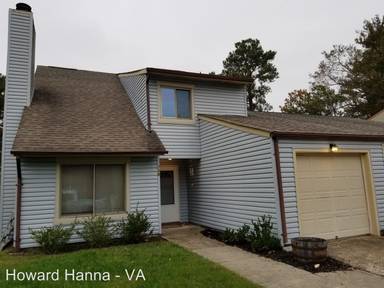 Main picture of 739 Roosevelt Ave