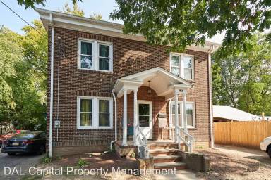 Main picture of 2201 East Ave