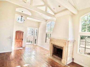 Main picture of 2205 Laurel Ave