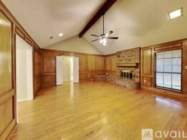 Main picture of 806 Boxwood Ct