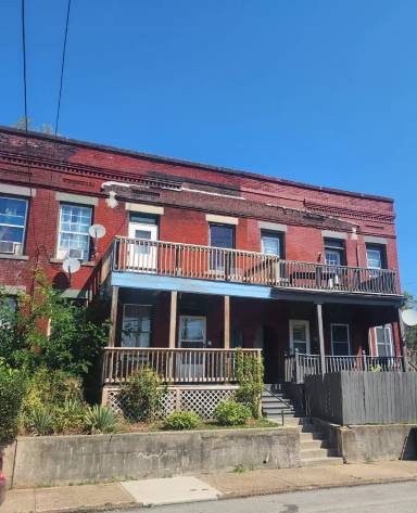 Main picture of 500 Middle Ave